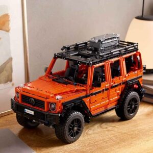 Modellino LEGO Technic Mercedes-Benz G 500 PROFESSIONAL Line da costruire per collezionisti, con sospensioni e dettagli realistici. 