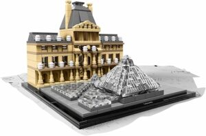 Modello LEGO Architecture 21024 - Louvre: dettagli unici e fedeltà architettonica