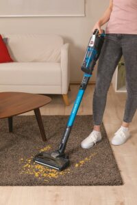 Hoover HF500 HF522STP 011, aspirapolvere senza filo con spazzola antigroviglio e mini turbo spazzola per animali  