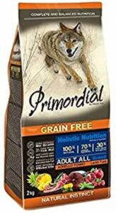 Crocchette Grain Free per cani con ingredienti naturali, senza cereali, ideali per cani adulti con sensibilità alimentari.