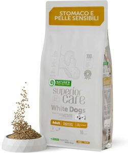 Nature's Protection Superior Care White Dogs, cibo secco ipoallergenico per cani adulti di taglia piccola, con agnello e riso, 10 kg