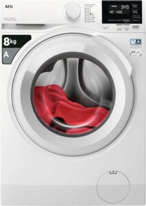 Lavatrice AEG Serie 7000 con Precise Wash e Cesto Care Drum, efficienza energetica e cura dei tessuti.