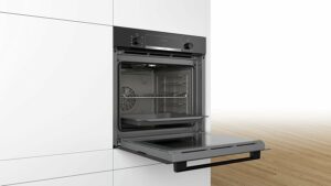 Bosch Serie 4 HBA553BA0: Forno Elettrico Nero 71L con Classe A  