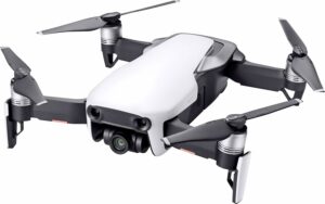 DJI Mavic Air Drone pieghevole, ideale per video 4K e immagini panoramiche da 32 Megapixel