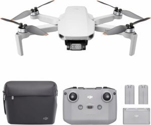 DJI Mini 2 Fly More Combo - Ultralight Foldable Drone con fotocamera 4K e gimbal a 3 assi, ideale per video di alta qualità e durata del volo fino a 31 minuti