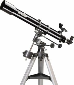 Telescopio Sky-Watcher Newton 70/900 su montatura equatoriale Eq1, colore nero  