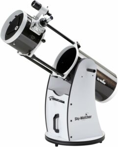 Telescopio Dobsonian Sky-Watcher Skyliner 250 PX in azione sotto le stelle