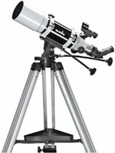 Vista notturna attraverso il Telescopio Rifrattore Sky-Watcher SKBK1025AZ3 Nero