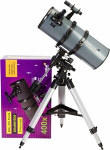 Levenhuk Blitz 203 PLUS con accessori visibili sotto le stelle