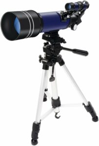 Telescopio astronomico DOITOOL F40070 montato su treppiede all'aperto