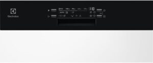 Lavastoviglie Electrolux EEA47201IK con frontalino nero e classe energetica E, ideale per famiglie di medie dimensioni.