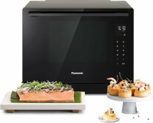 Forno combinato Panasonic nero antracite con tecnologia Inverter e capacità di 31 litri  