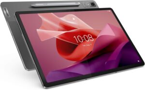 Lenovo Tab P12 con display 3K da 12,7", penna inclusa e Android 14  