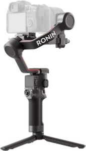 DJI RS 3 Stabilizzatore per Fotocamere DSLR e Mirrorless con carico utile di 3 kg e touchscreen OLED