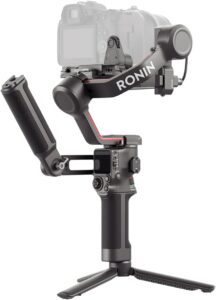 Stabilizzatore DJI RS 3 Combo per fotocamere DSLR e mirrorless, ideale per riprese fluide e stabili