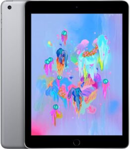 Immagine del 2018 Apple iPad ricondizionato, modello 9.7-pollici, Wi-Fi, 32GB Grigio Siderale