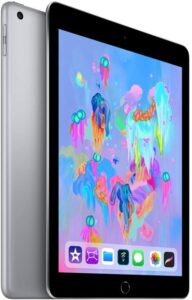 Immagine del 2018 Apple iPad ricondizionato, modello 9.7-pollici, Wi-Fi, 32GB Grigio Siderale