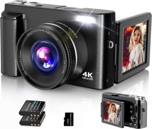 Fotocamera 4K UHD con schermo flip e lente UV