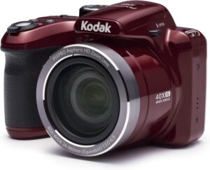 KODAK AZ401 rosso con zoom ottico 40x in azione