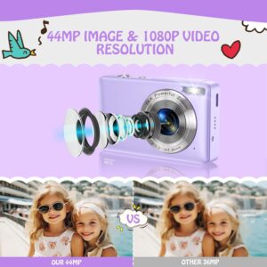 Bambino che utilizza una fotocamera digitale viola 44MP