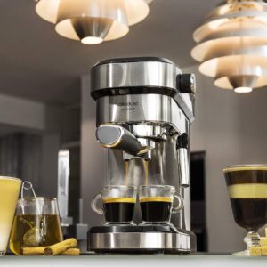 Cecotec Macchina da Caffè Cafelizzia 790 Steel, macchina per espresso e cappuccino con sistema Thermoblock, 20 bar di pressione, 1350 W e vaporizzatore orientabile