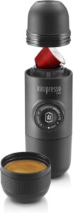 WACACO Minipresso NS, macchina espresso portatile compatibile con capsule Nespresso®  